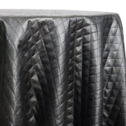 Murano Quilt Table Linen In Black