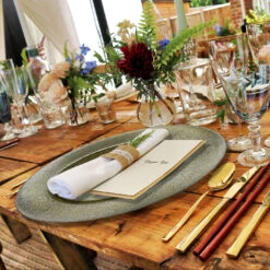 Metallic - Glass Charger Plate In Gold (Item # 0071) -Urquid Linen Shop Gold 5900144f ccd1 42f1 a42a 763bfc53efae