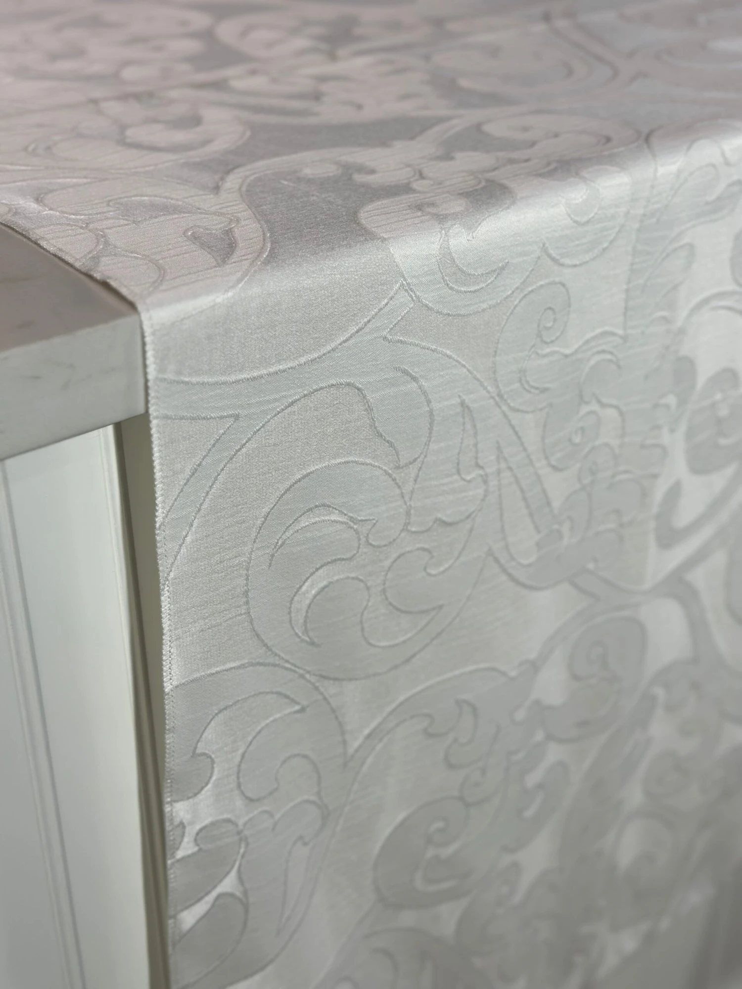 Classic Jacquard Table Linen In Ivory 5 Classic Jacquard Table Linen In Ivory - Image 5