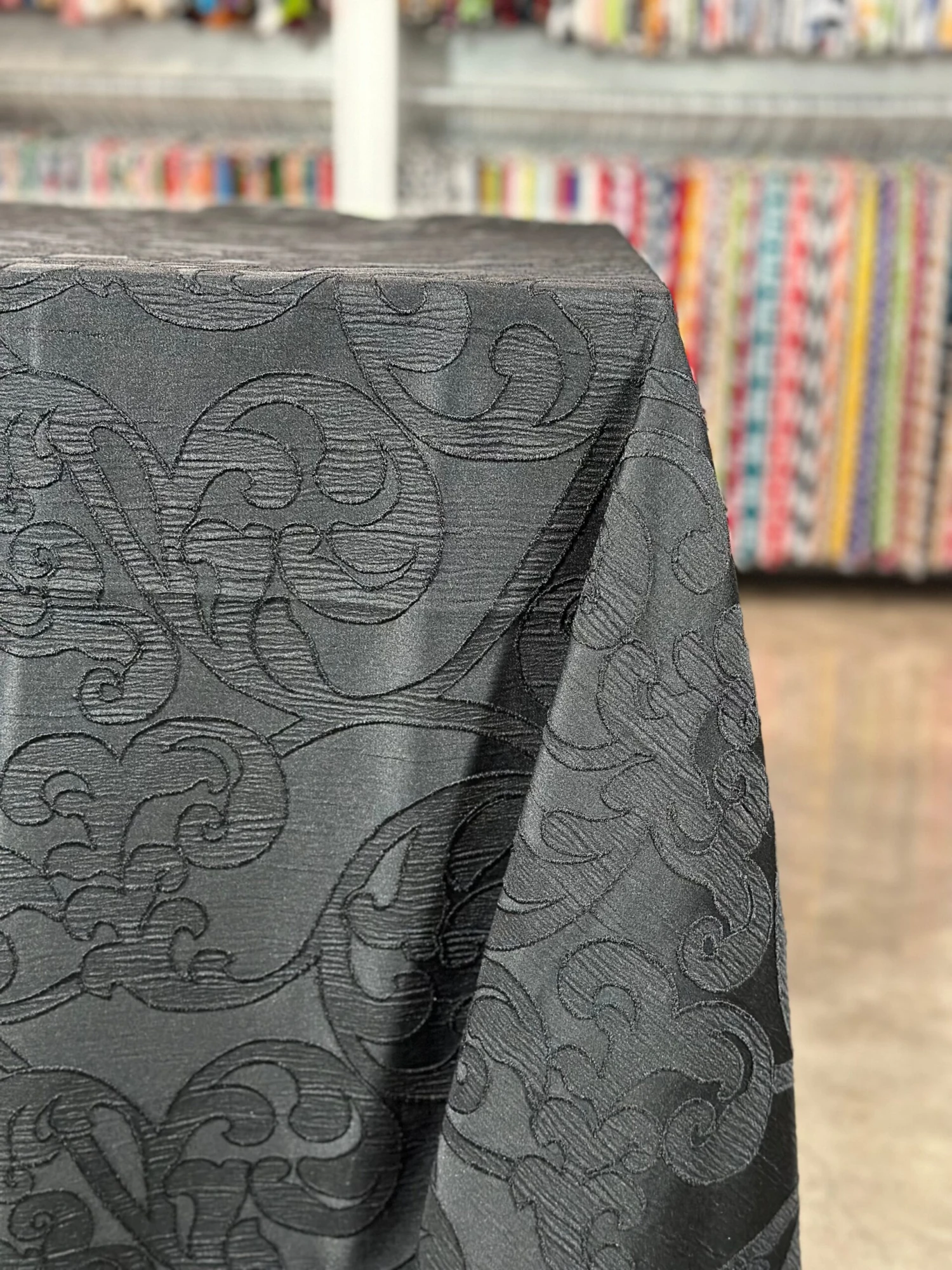 1pc. - Classic Jacquard Table Linen In Black (108"x156" Banquet) 3 1pc. - Classic Jacquard Table Linen In Black (108"x156" Banquet) - Image 3