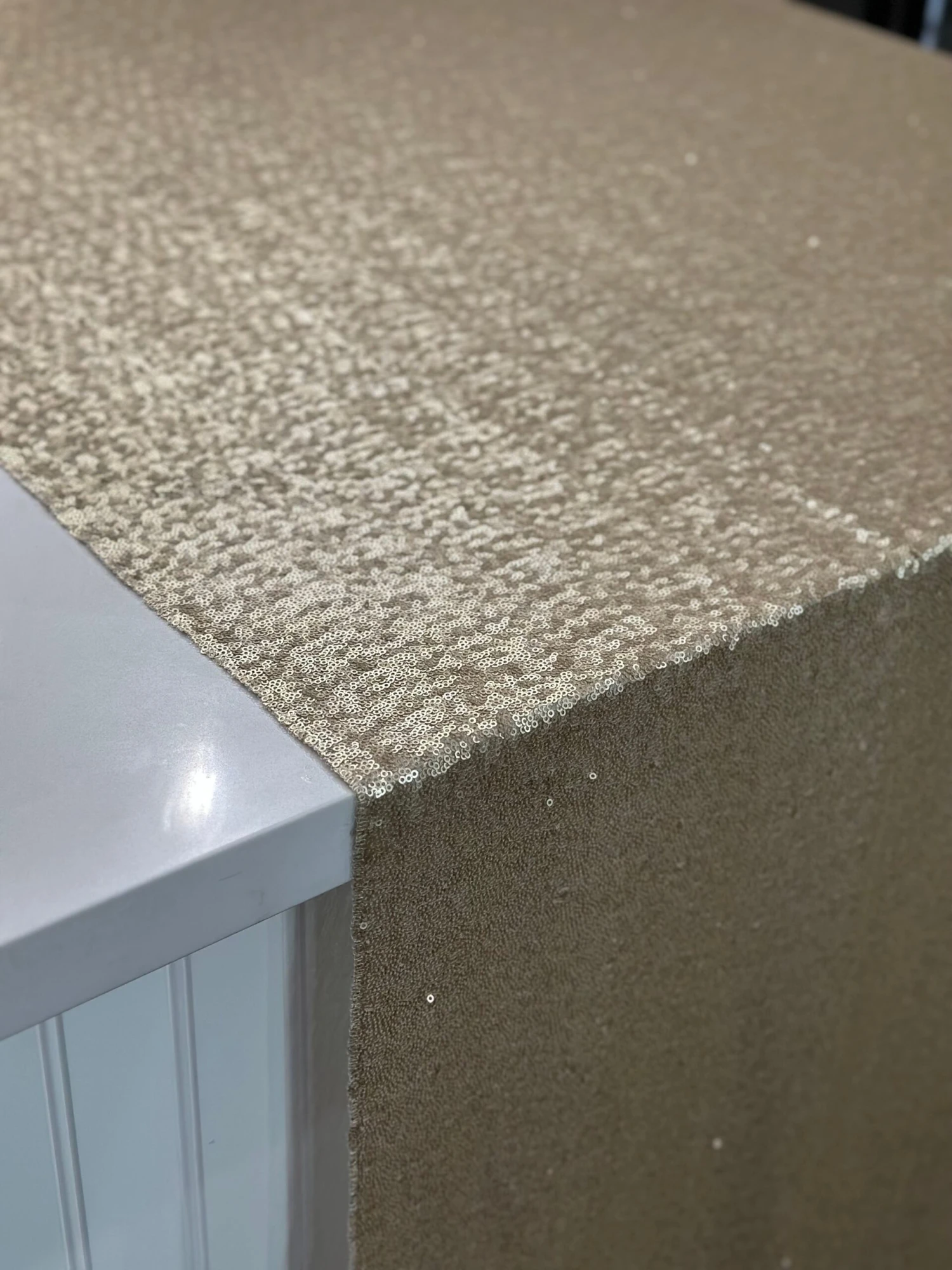 5pcs - Glitz Sequins Table Linen 52"x120" Banquet - Champagne 6 5pcs - Glitz Sequins Table Linen 52"x120" Banquet - Champagne - Image 6