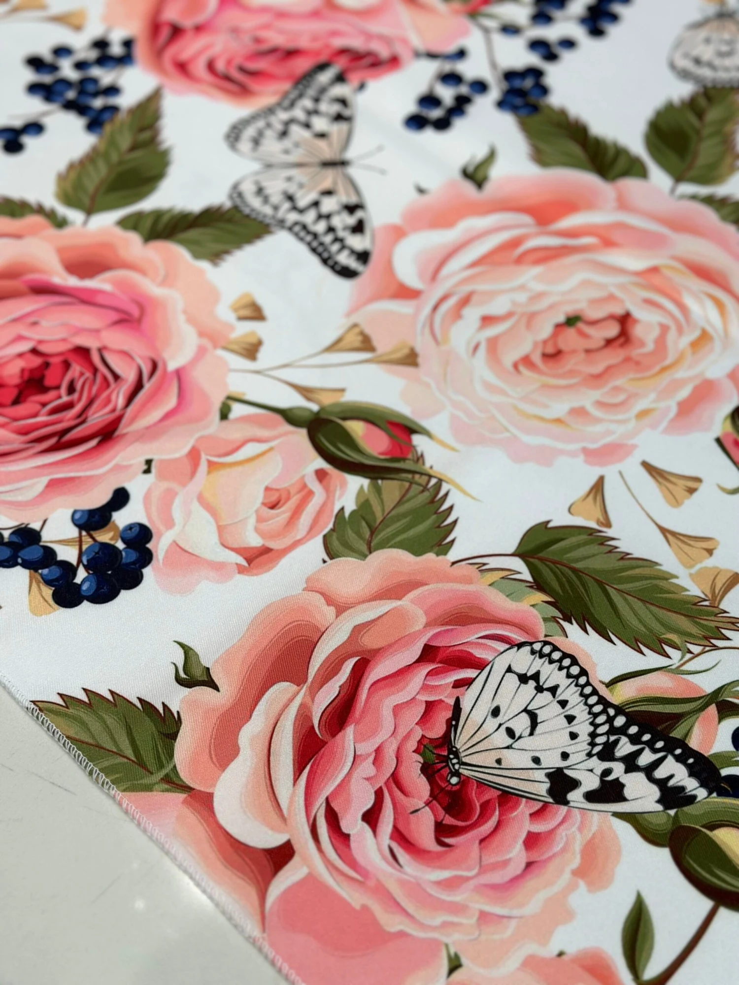 Blush Bouquet (Poly Print) Table Linen 7 Blush Bouquet (Poly Print) Table Linen - Image 7