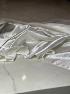 Luxury Satin Table Linen In Ivory 17 Luxury Satin Table Linen In Ivory -Urquid Linen Shop PhotoJul182023 35032PM