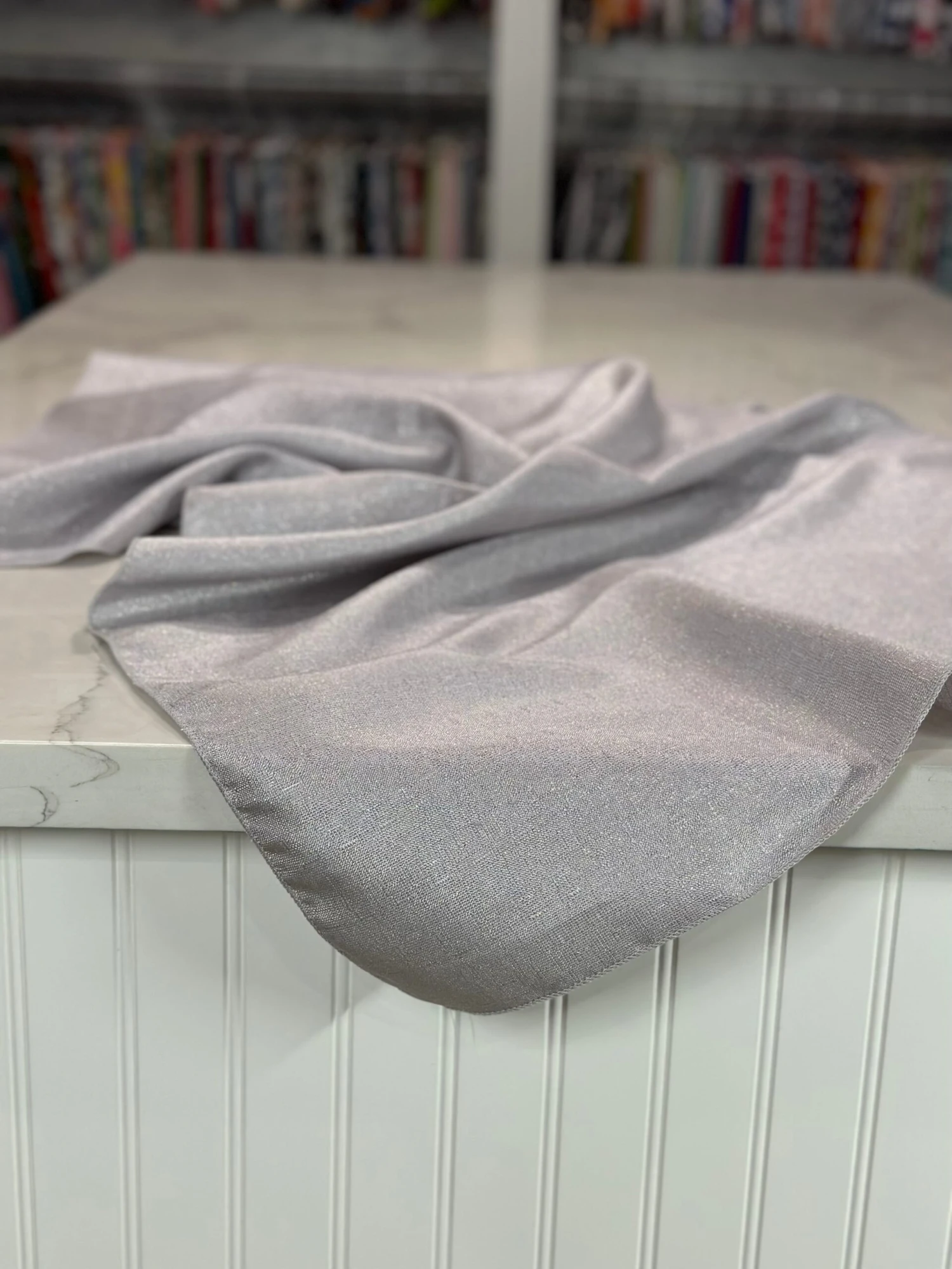 1pc - Metallic Burlap Table Linen 92"x158" Banquet - Silver/Silver 7 1pc - Metallic Burlap Table Linen 92"x158" Banquet - Silver/Silver - Image 7