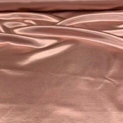 Shantung Satin (Reversible) Table Runner In Pink -Urquid Linen Shop PinkA c8b67cbe 5edd 4069 948c 992b01f3d379