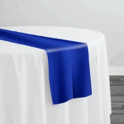 Scuba (Wrinkle-Free) Table Runner In Royal