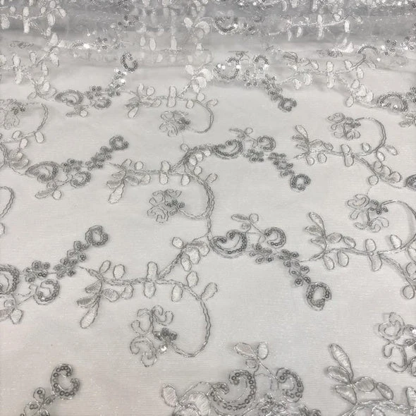 Basil Leaf Embroidery Table Runner In White 2 Basil Leaf Embroidery Table Runner In White - Image 2